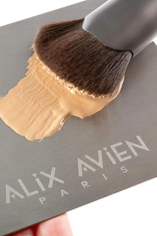 Alix Avien Professionele Foundationkwast