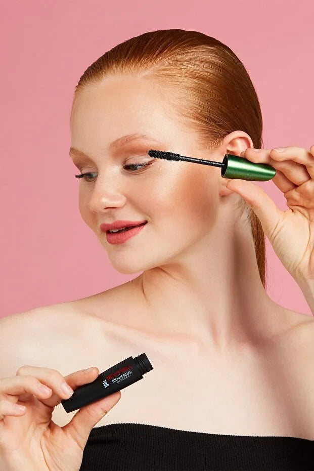 New Well Bio Herbal 7 in 1 Mascara Zwart